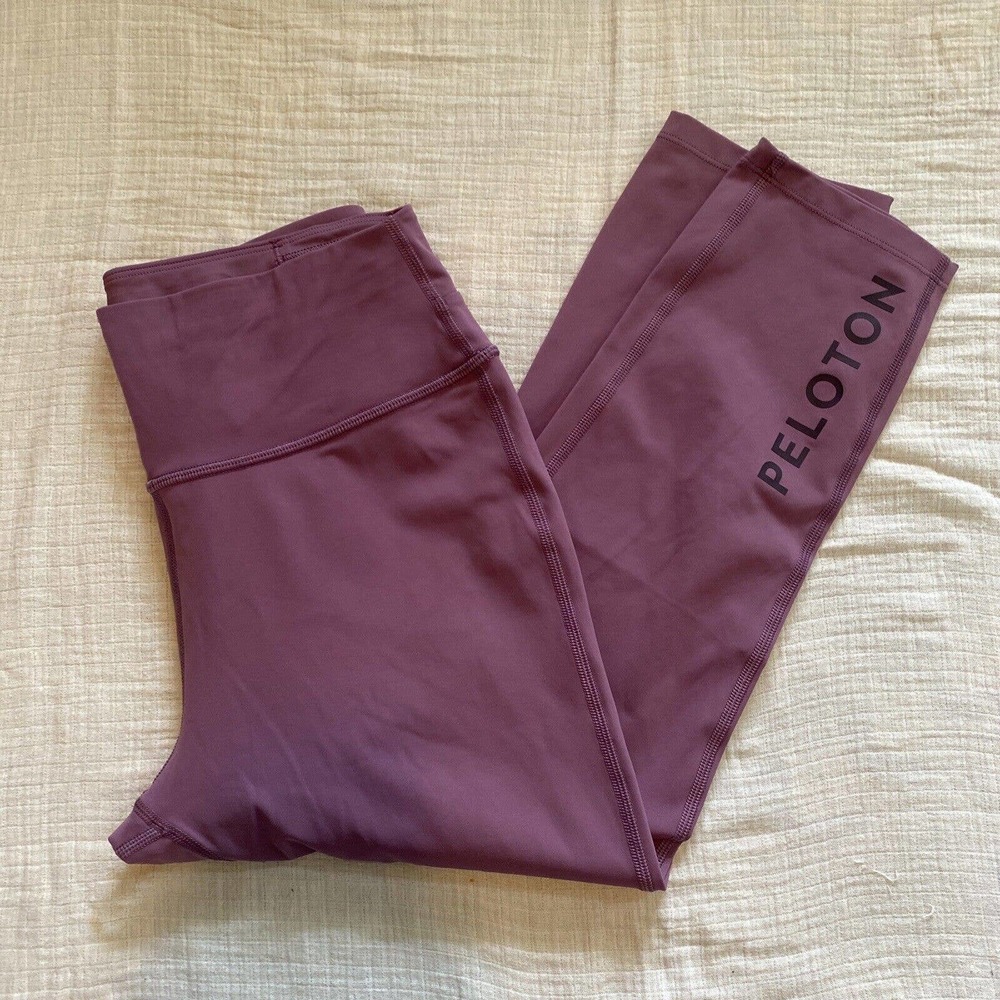 Women's Purple Sports Bra and Leggings Set - Picture 7 of 13